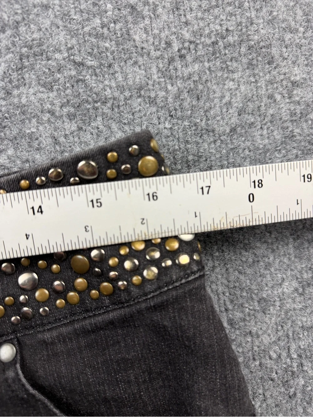 Women’s Black Studded Jean Skirt Grunge Distressed Black Y2K Sz 10